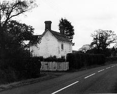 JoyW_0082 Turnpike Close. Now demolished, the house stood at the start of the old Turnpike Road just west of Church Lane