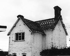 JoyW_0084 Turnpike Close. Now demolished, the house stood at the start of the old Turnpike Road just west of Church Lane