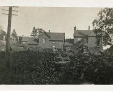 LHG02_0008 Rear of Pottertons, 1935