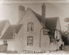 Mumford12 Elephant and Castle Inn on Old Warwick Road Rowington, now Elephant Cottage