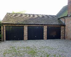 P1020239 Tithe barn before renovation
