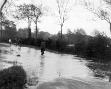 Cavan Hayes floods 1932 1 Lowsonford floods 1932
