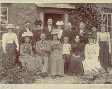 sly Wedding party of Edwin Sly and Louisa Gold in 1901