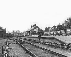 RW1040-19 Original Henley-in-Arden station at the end of the Rowington branch line