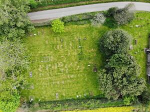 Haseley Churchyard Map