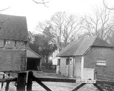 8634-0-885x605 Bushwood Hall