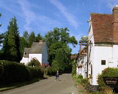 S5012 Fleur de Lys Lowsonford