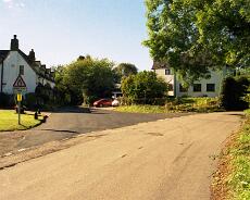 S1109G-2 White Horse Cottage (on the left), site of the old White Horse Inn in Lowsonford