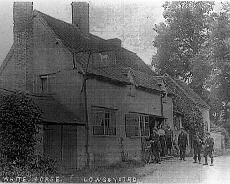 S1202 White Horse Inn Lowsonford