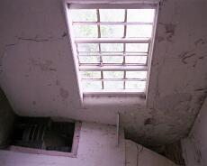S4308 Interior of Blythe Cottage before restoration
