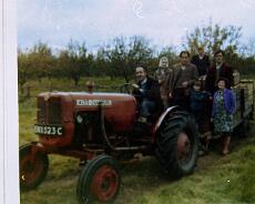 S2901 Derek Chapman, Alison Ganner, Les Williams, Michael Chapman, Jim Rabin, Tony Williams, Ethel Harrison