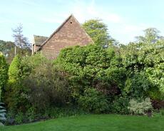 P1020243 Tithe barn before renovation