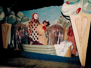 1986 Owl and Pussycat