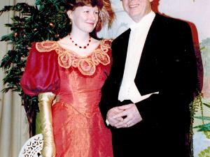 2000 Lady From Maxims