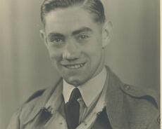 20131117_0033 George Beardsmore in the RAF c1942