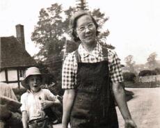 015 John Williams and his mother Rose WIlliams (Sept1942)