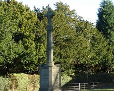 P1070046 Lapworth War Memorial today